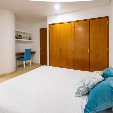 Luxury 3br Apto. Salida A Playa Piscina Jacuzzi