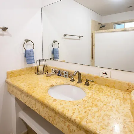 Luxury 3br Apto. Salida A Playa Piscina Jacuzzi Cartagena