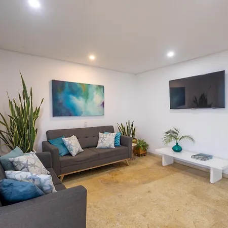 Apartamento Luxury 3br Apto. Salida A Playa Piscina Jacuzzi